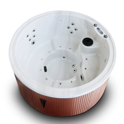 5~6 yuvarlak sıcak küvetler Dış Banyo Spa Küveti 2.5HP Pompa 2 Seviye Adım